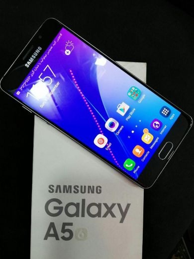 Samsung galaxy at 2016